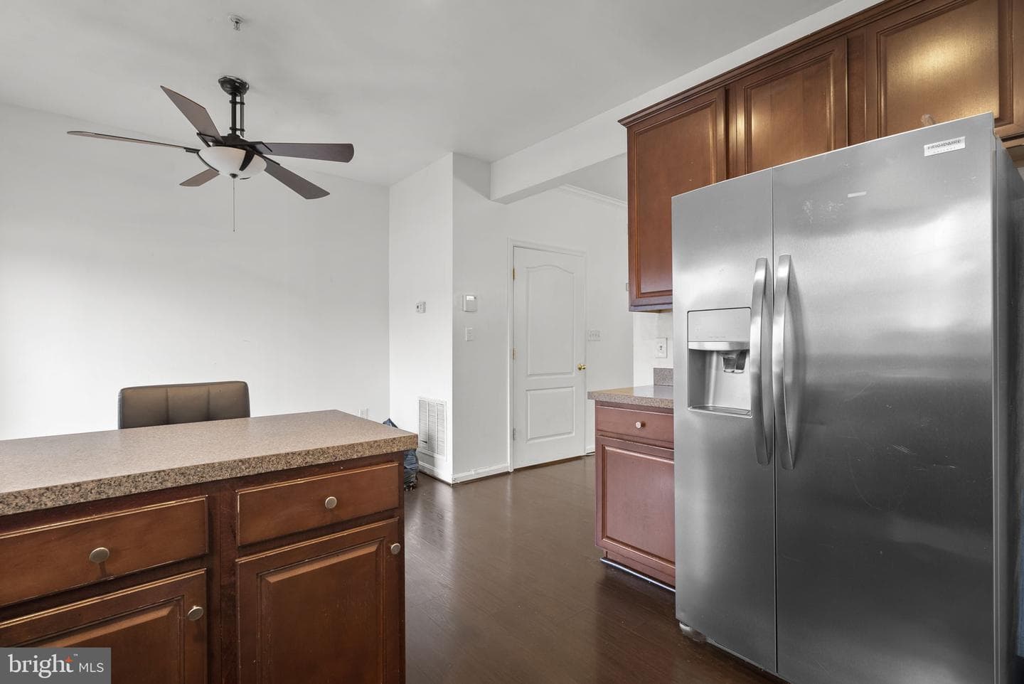 7114 Beissel Court photo 15