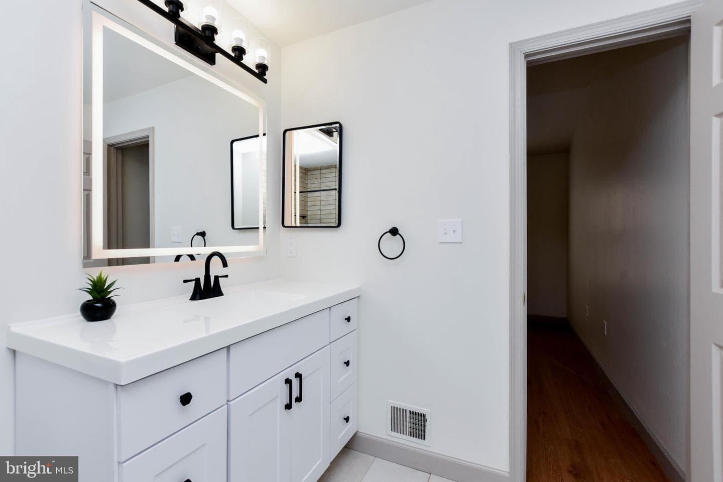 116 College Station Drive photo 34