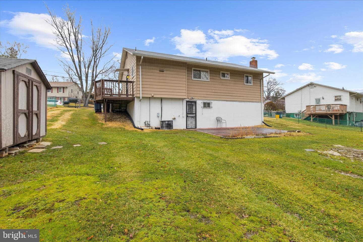8611 Girard Street photo 43