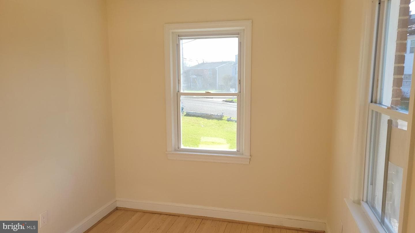 3217 Randall Road photo 8