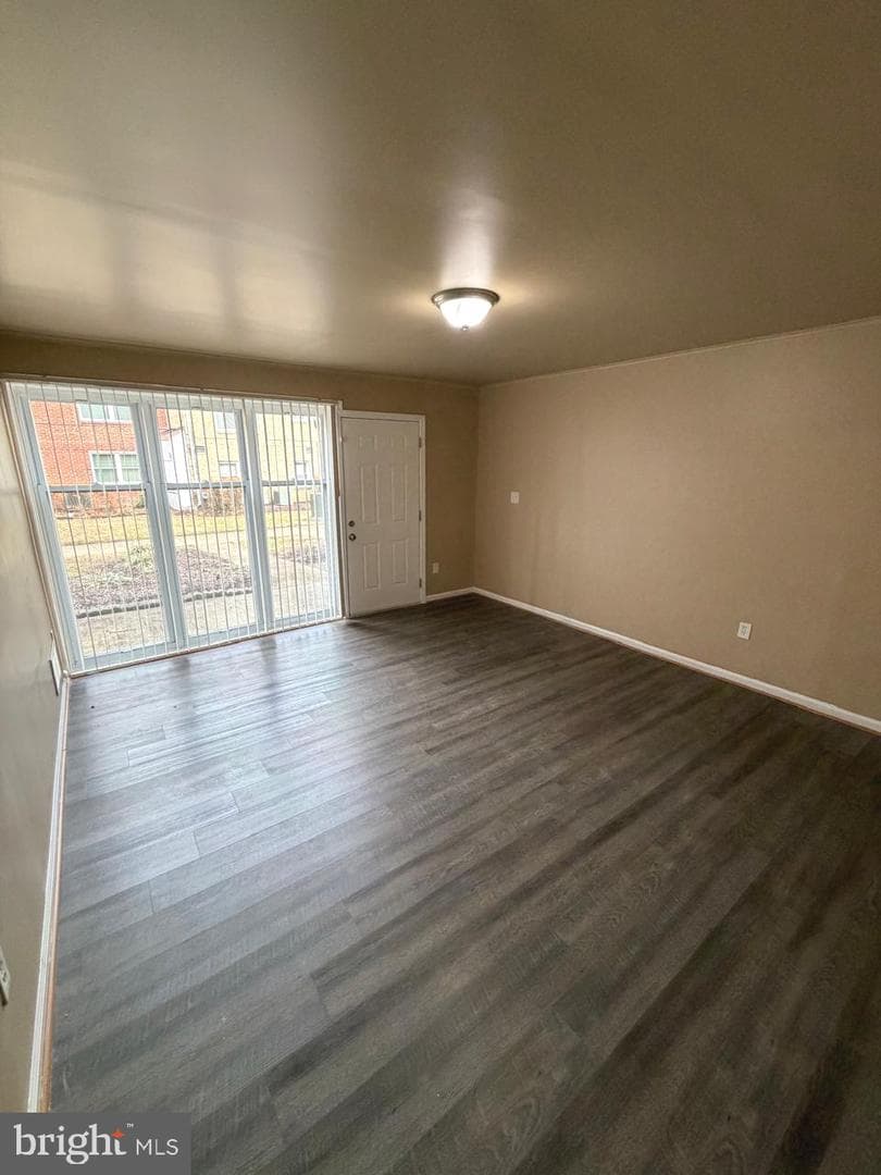 1631 Addison Road S #1631 photo 4