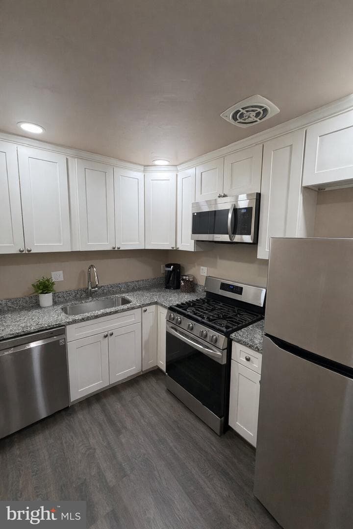 1631 Addison Road S #1631 photo 7