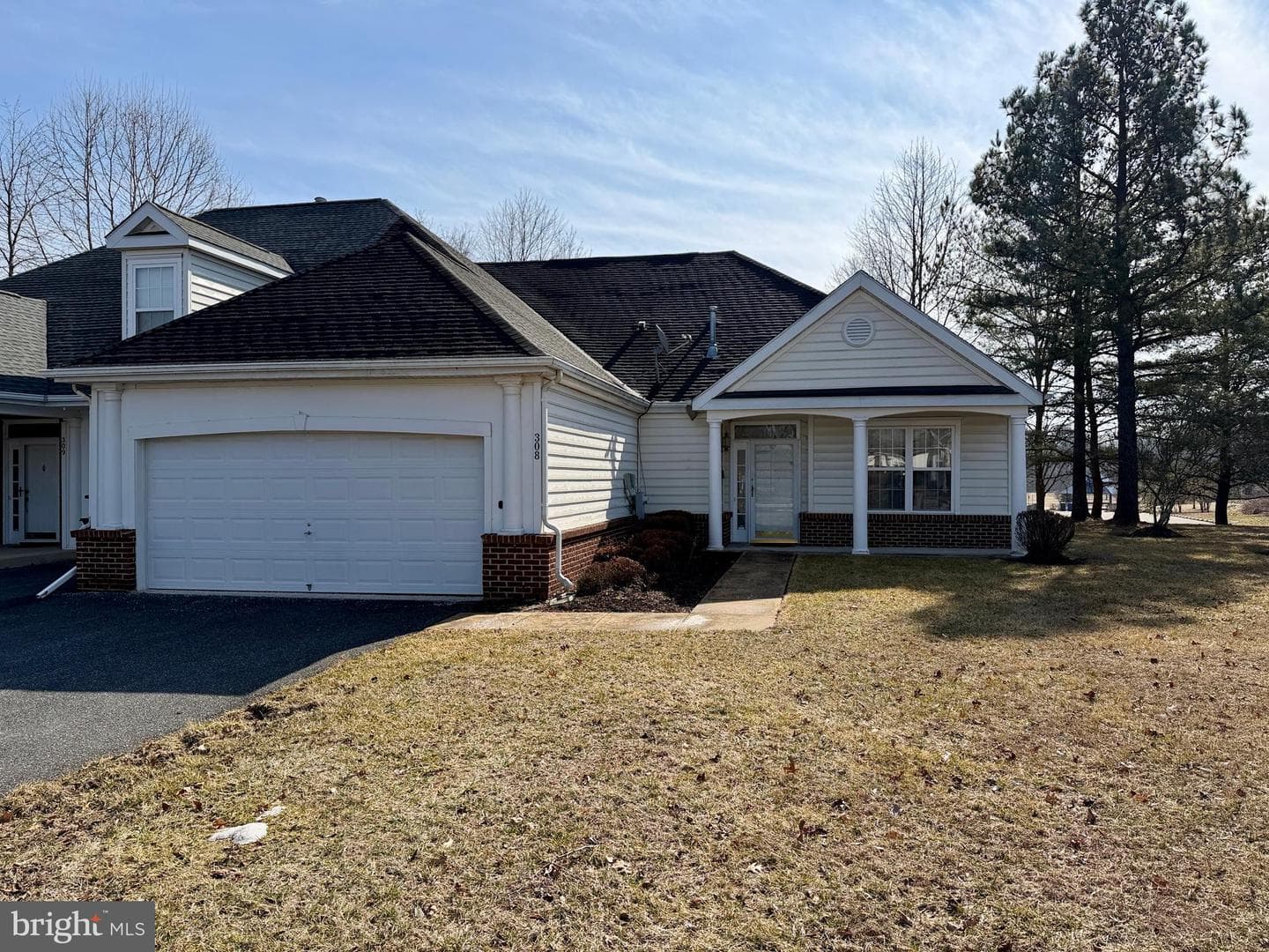 308 Dunnville Place photo 33