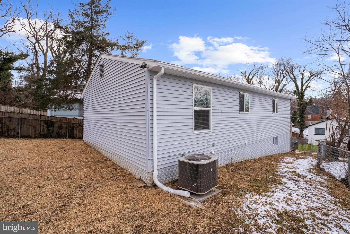 604 Elfin Avenue photo 47
