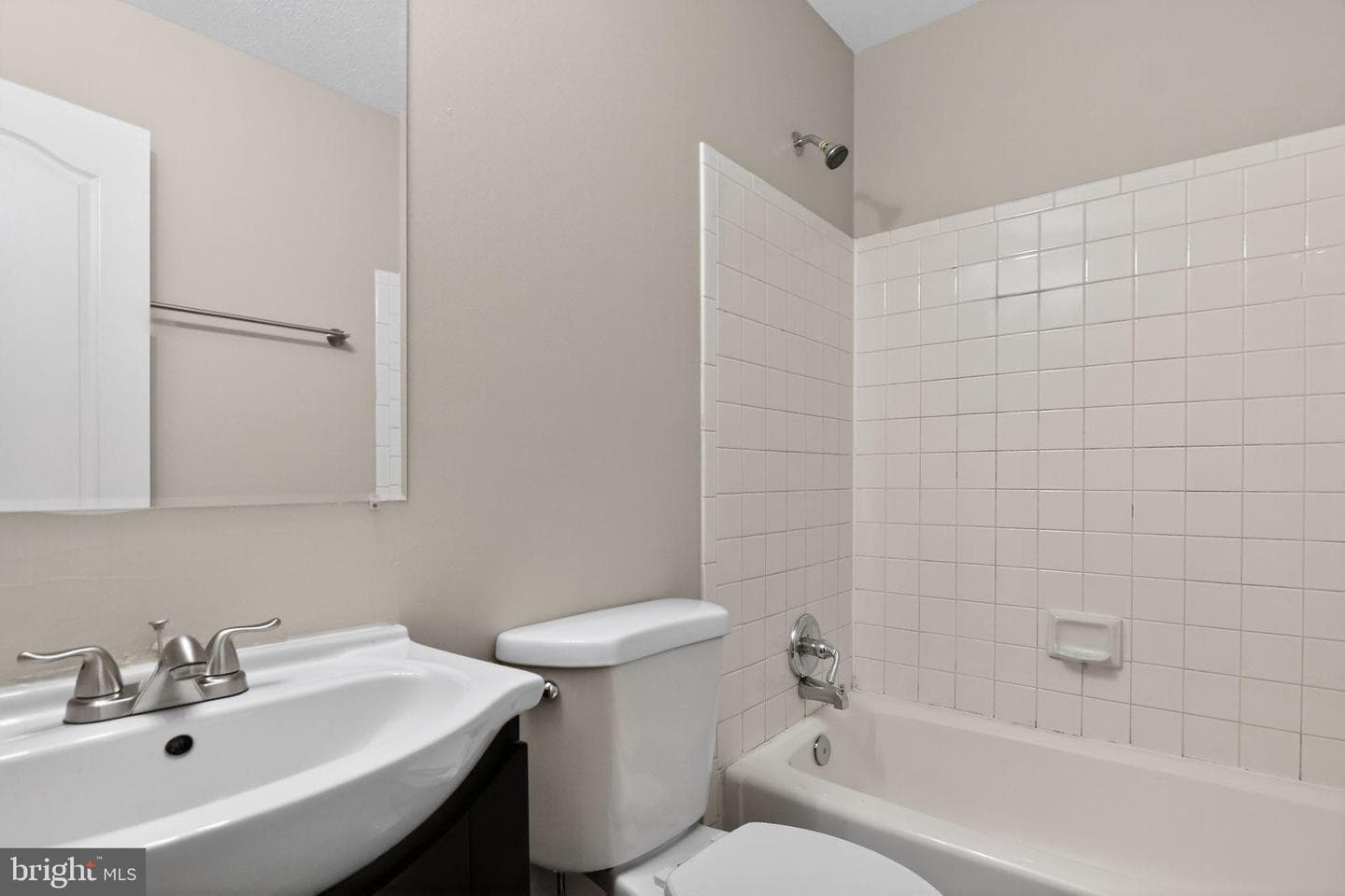 11102 Gunpowder Dr photo 17