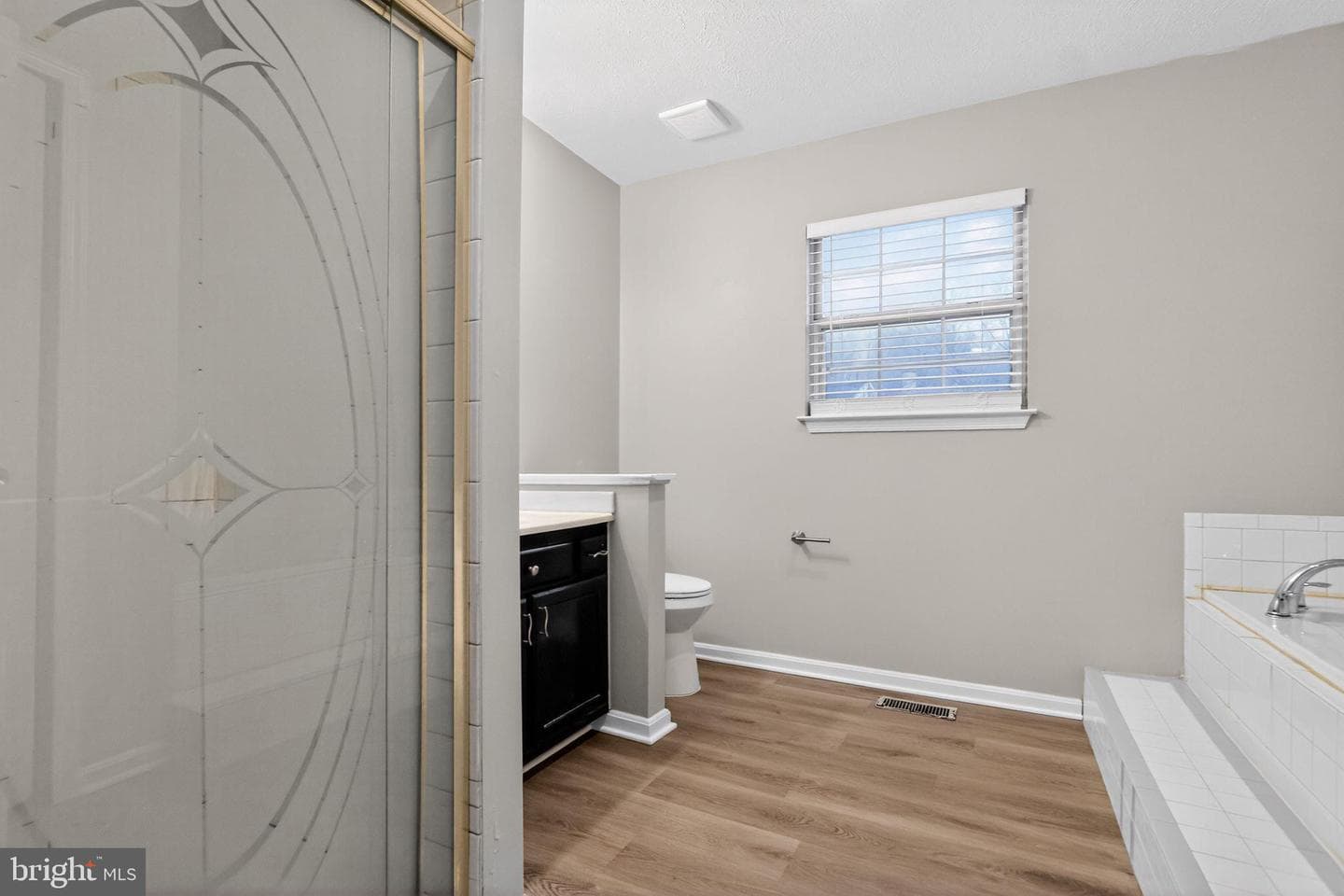 11102 Gunpowder Dr photo 24