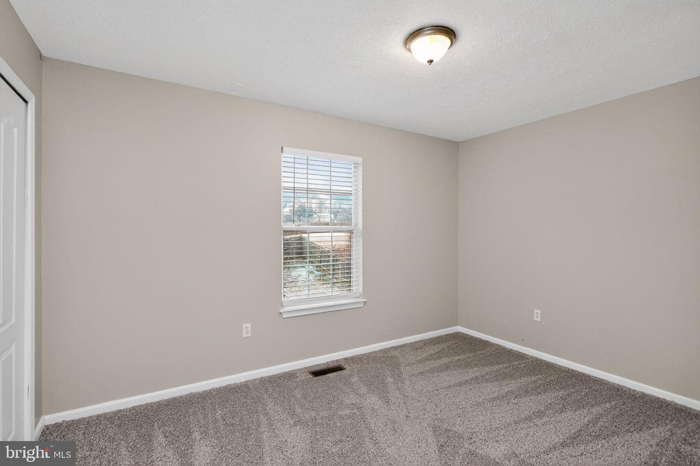 11102 Gunpowder Dr photo 28