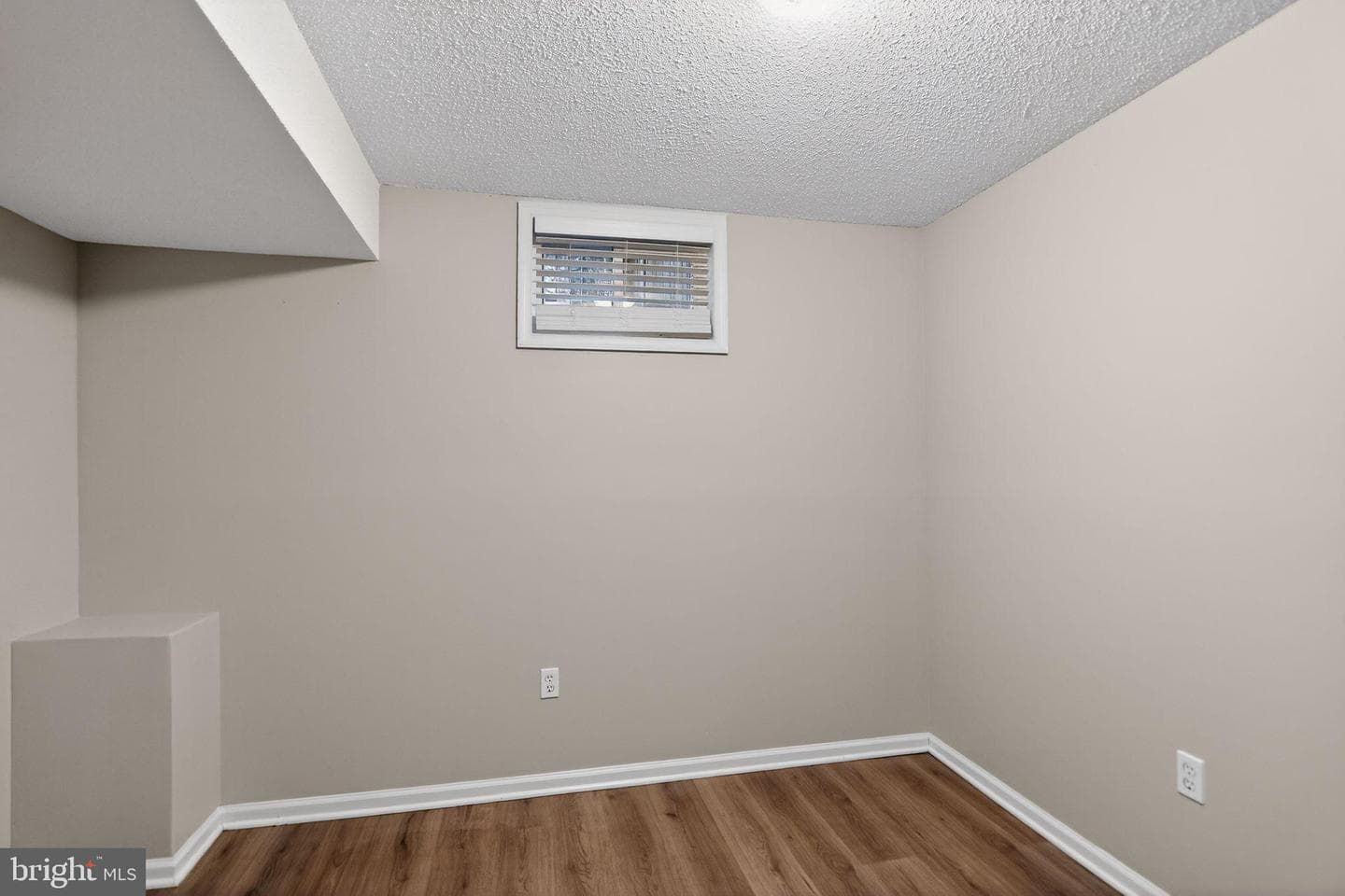 11102 Gunpowder Dr photo 33