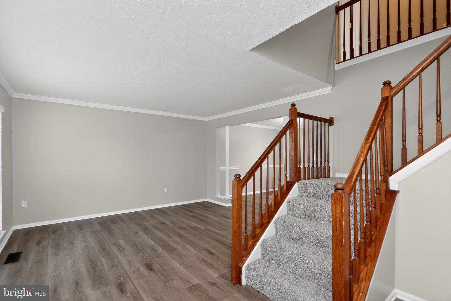 11102 Gunpowder Dr photo 5