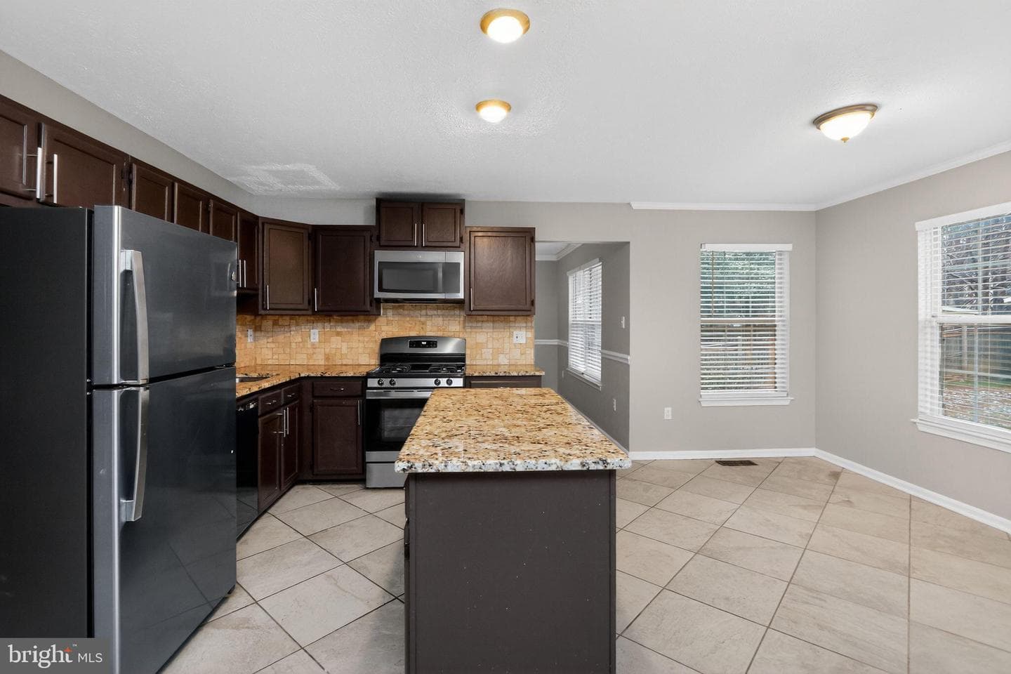 11102 Gunpowder Dr photo 9
