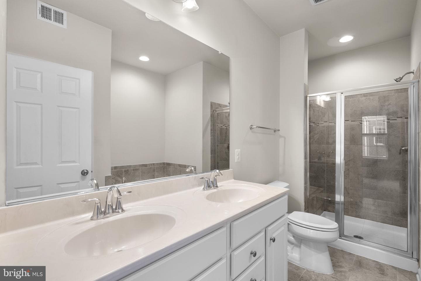 7117 Rowlock Alley photo 18
