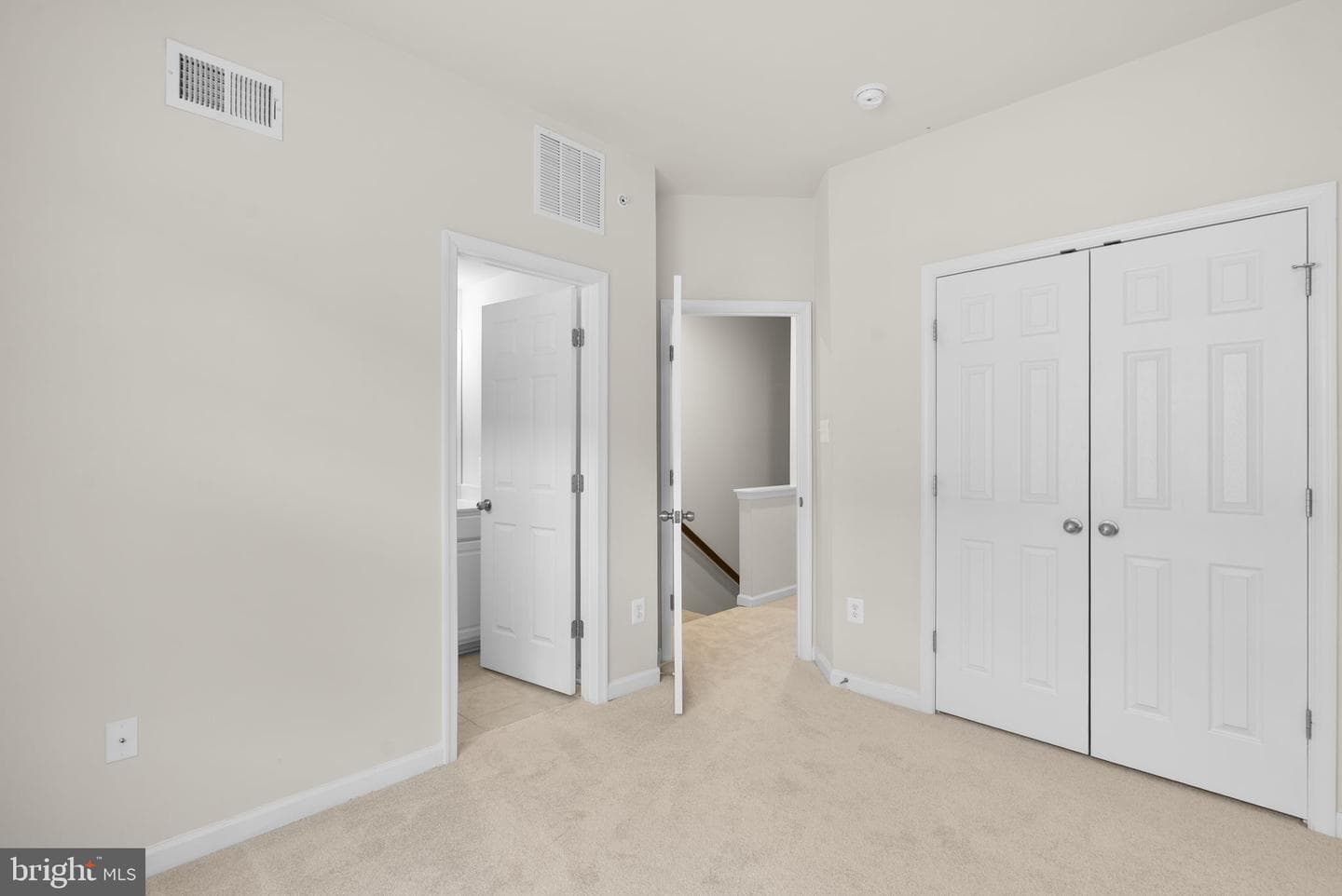 7117 Rowlock Alley photo 22