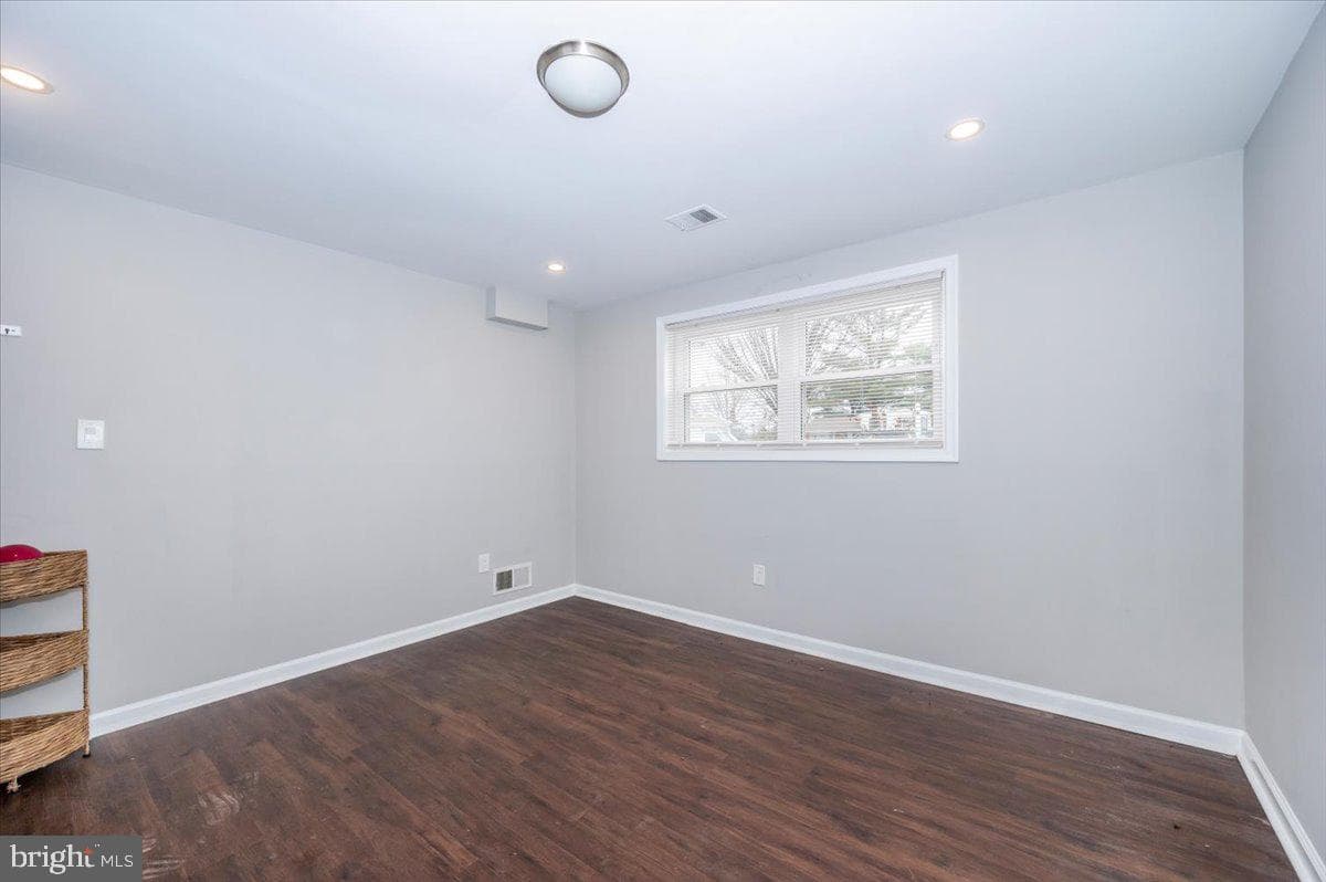 5005 Stewart Court photo 33