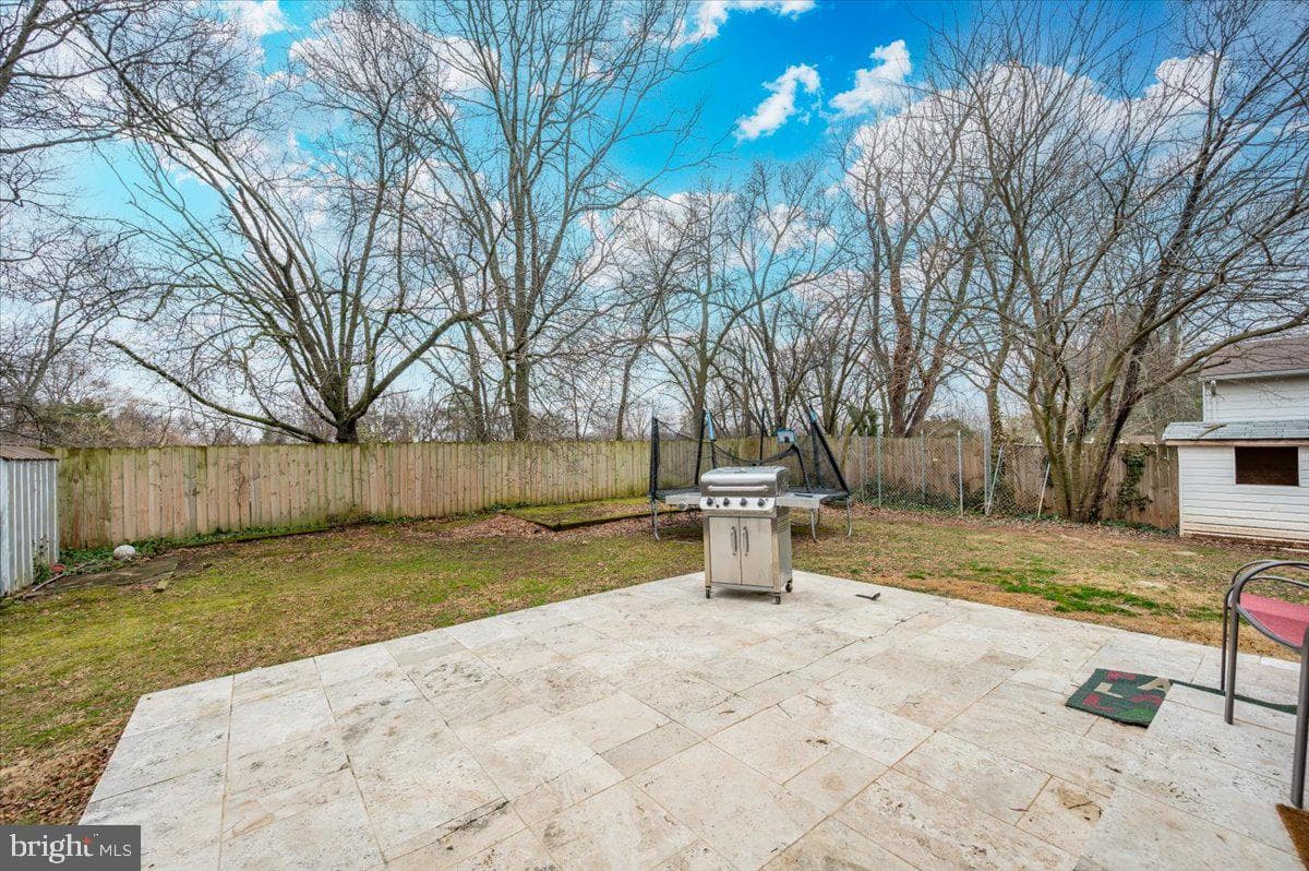5005 Stewart Court photo 46