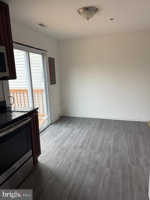 6813 Milltown Court photo 6