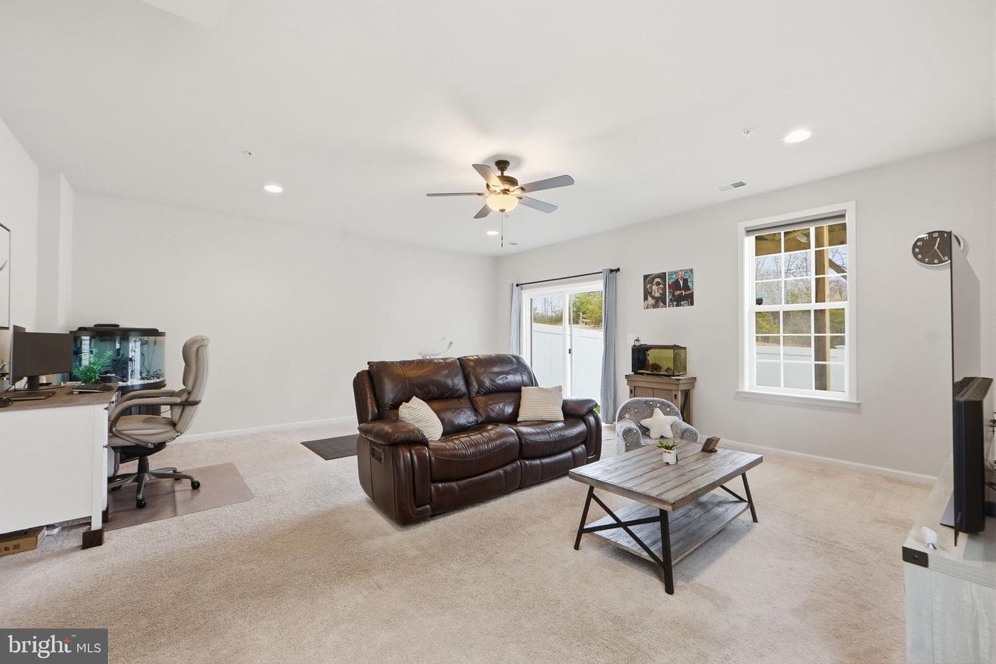 9008 Spruce Tree Lane photo 7