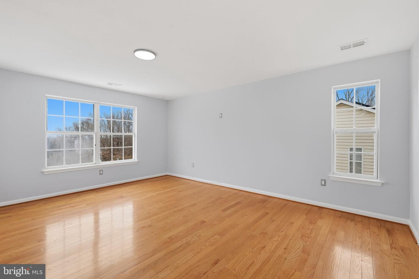 1811 Iverson Street photo 10