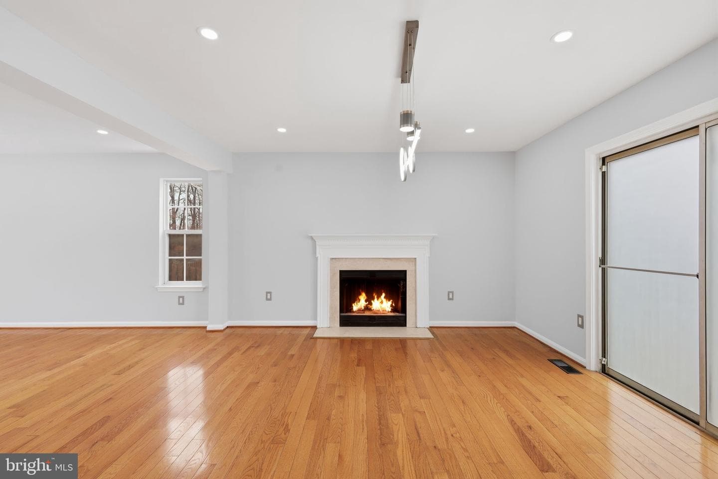 1811 Iverson Street photo 8