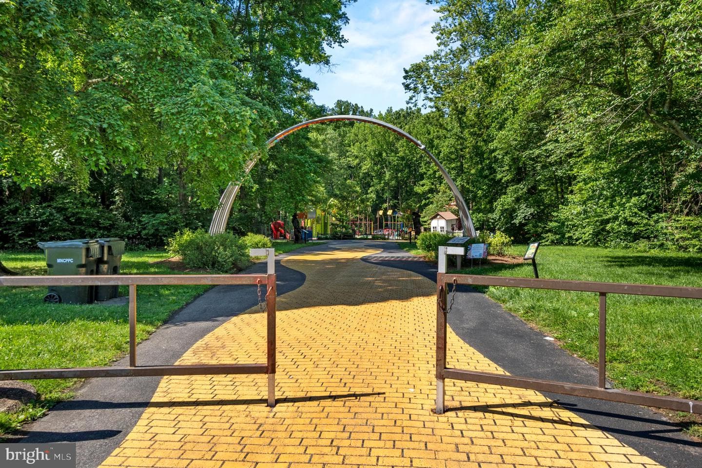 3601 Saint Russell photo 37
