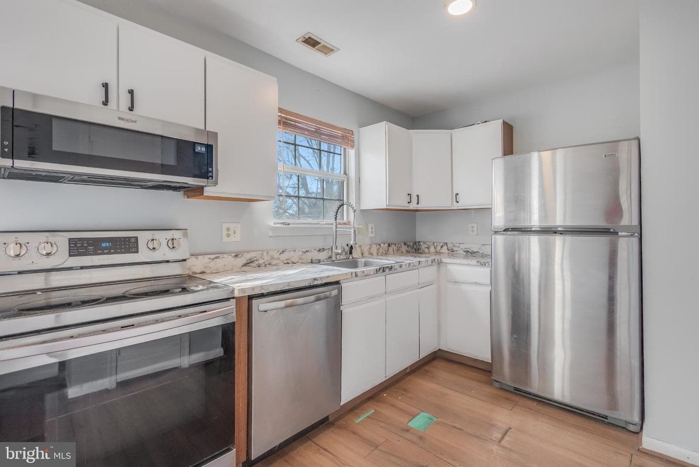 6805 Milltown Court photo 8