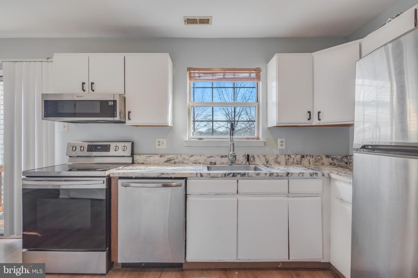 6805 Milltown Court photo 9