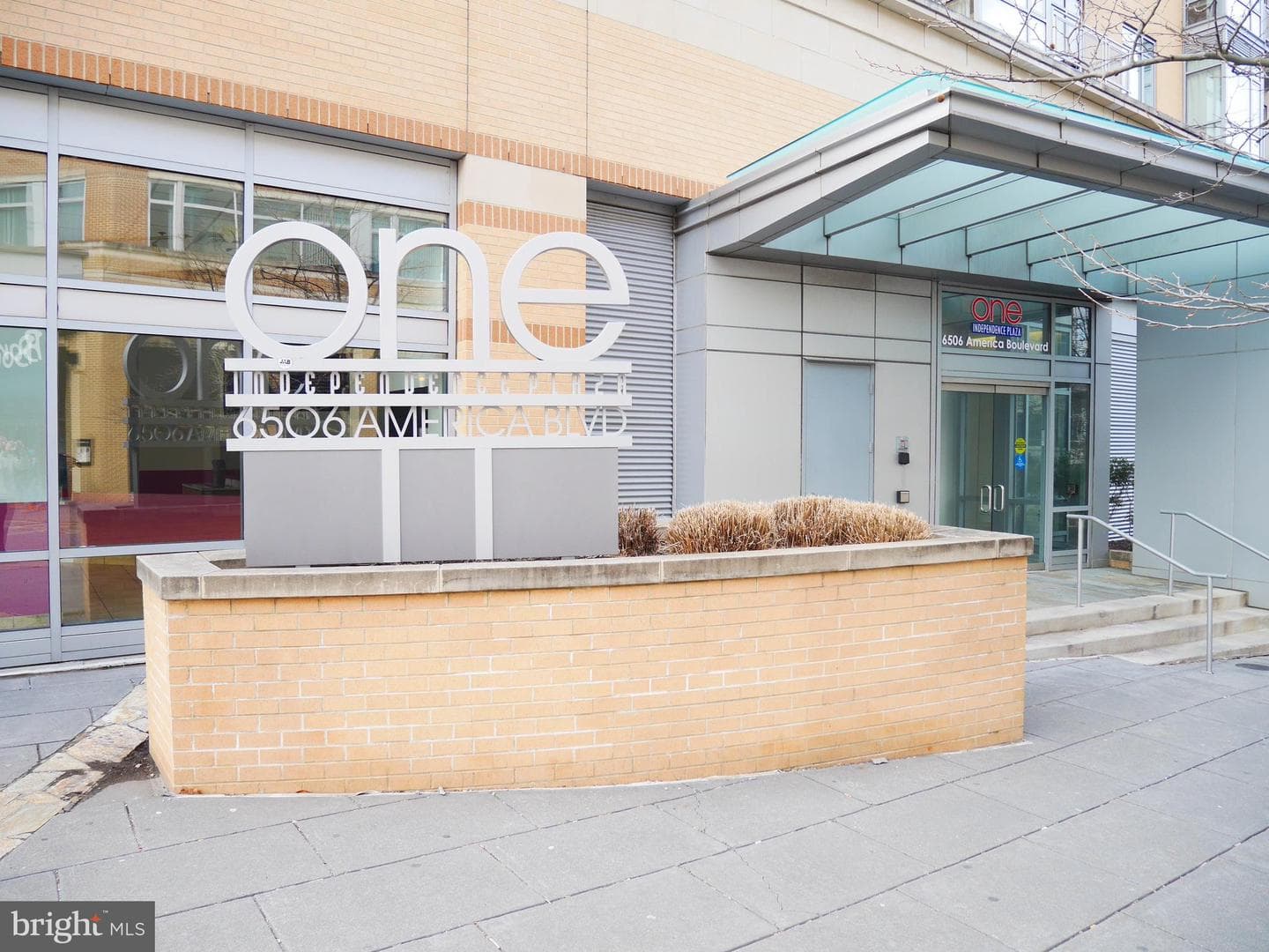 6506 America Boulevard #413