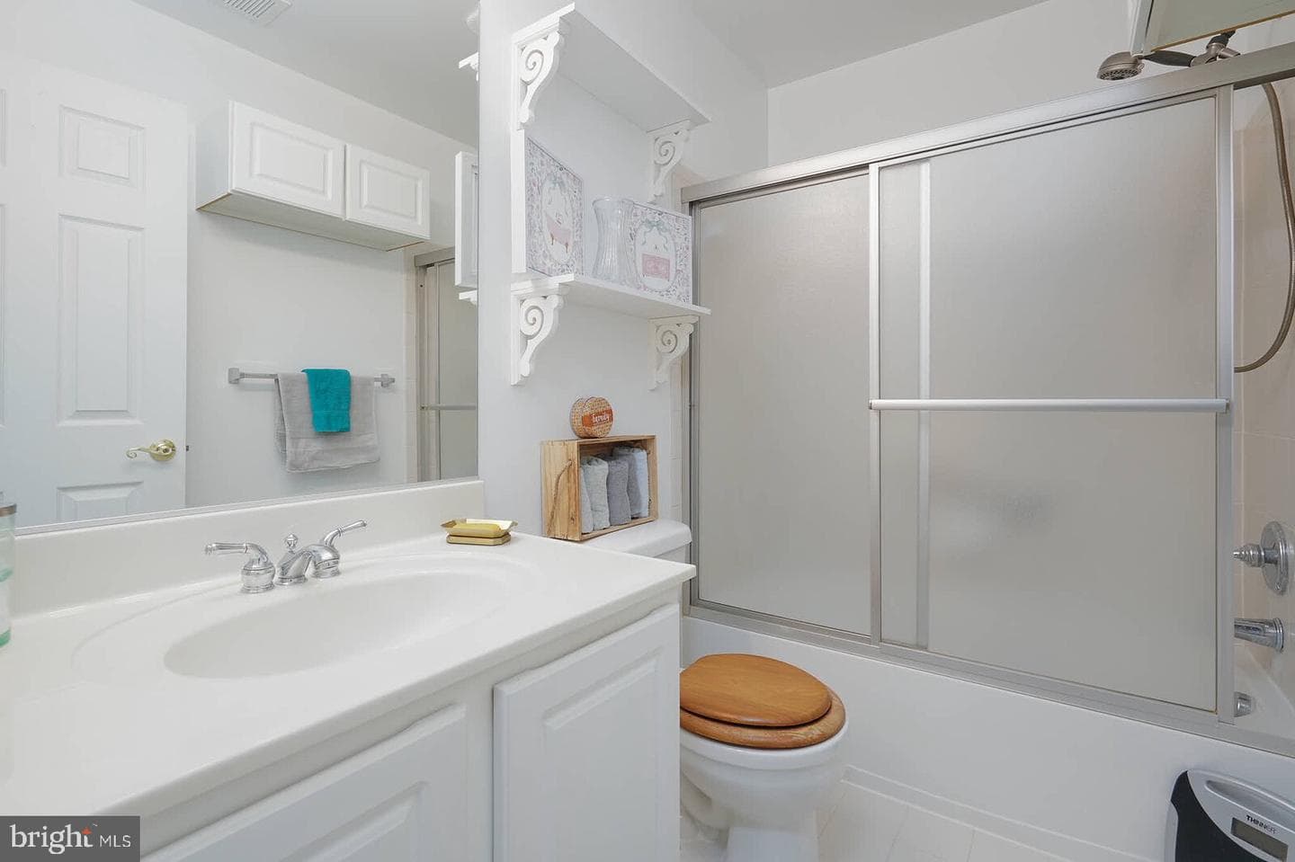 7407 Shadow Park Court photo 32