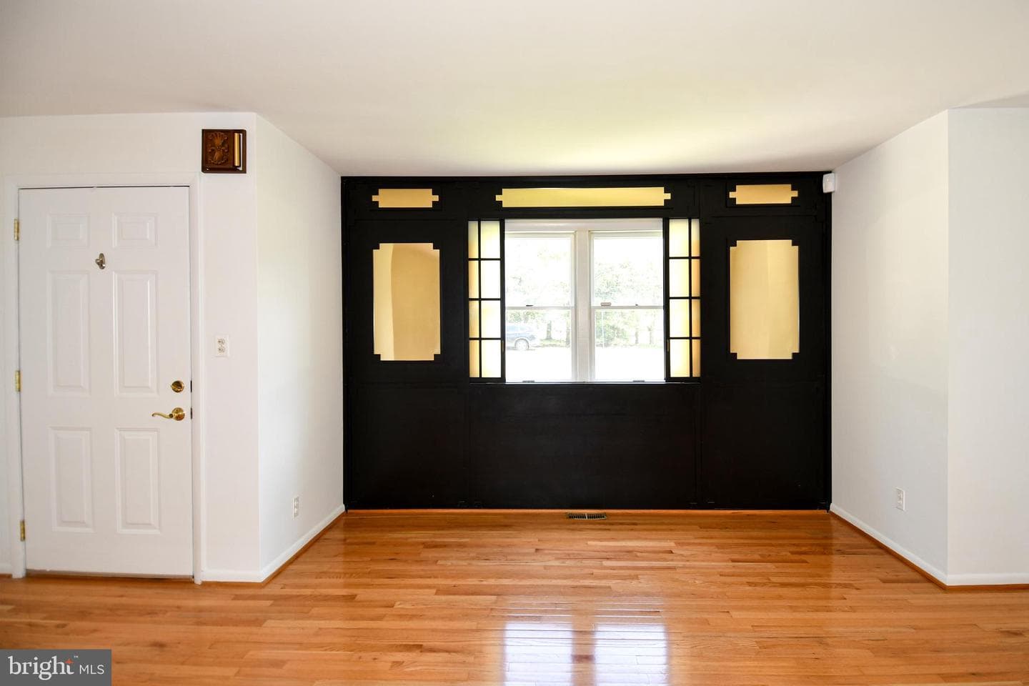14405 Duckett Road photo 5