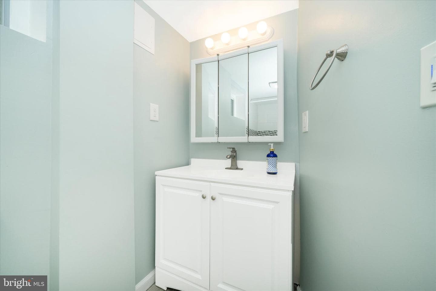 4615 Greenwood Road photo 35