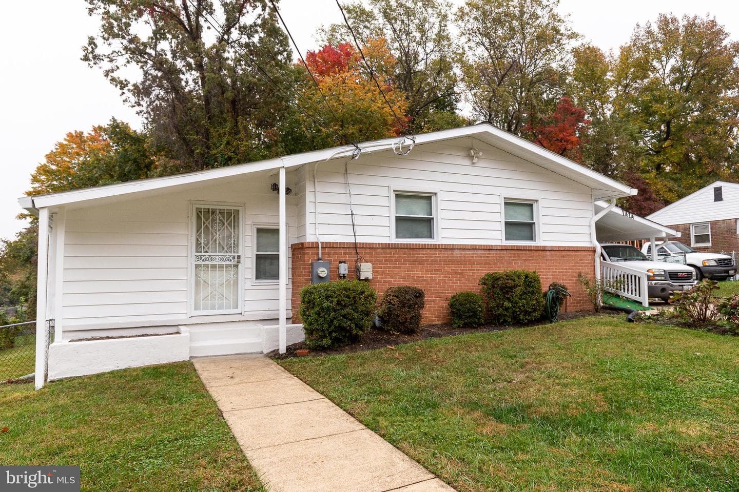 1414 Alberta Drive photo 3