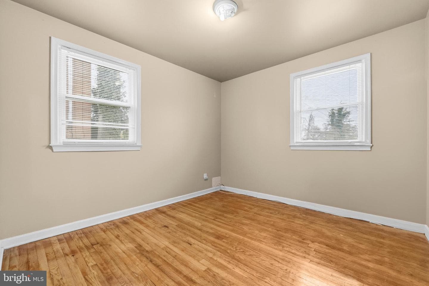 6426 Trude Street photo 12