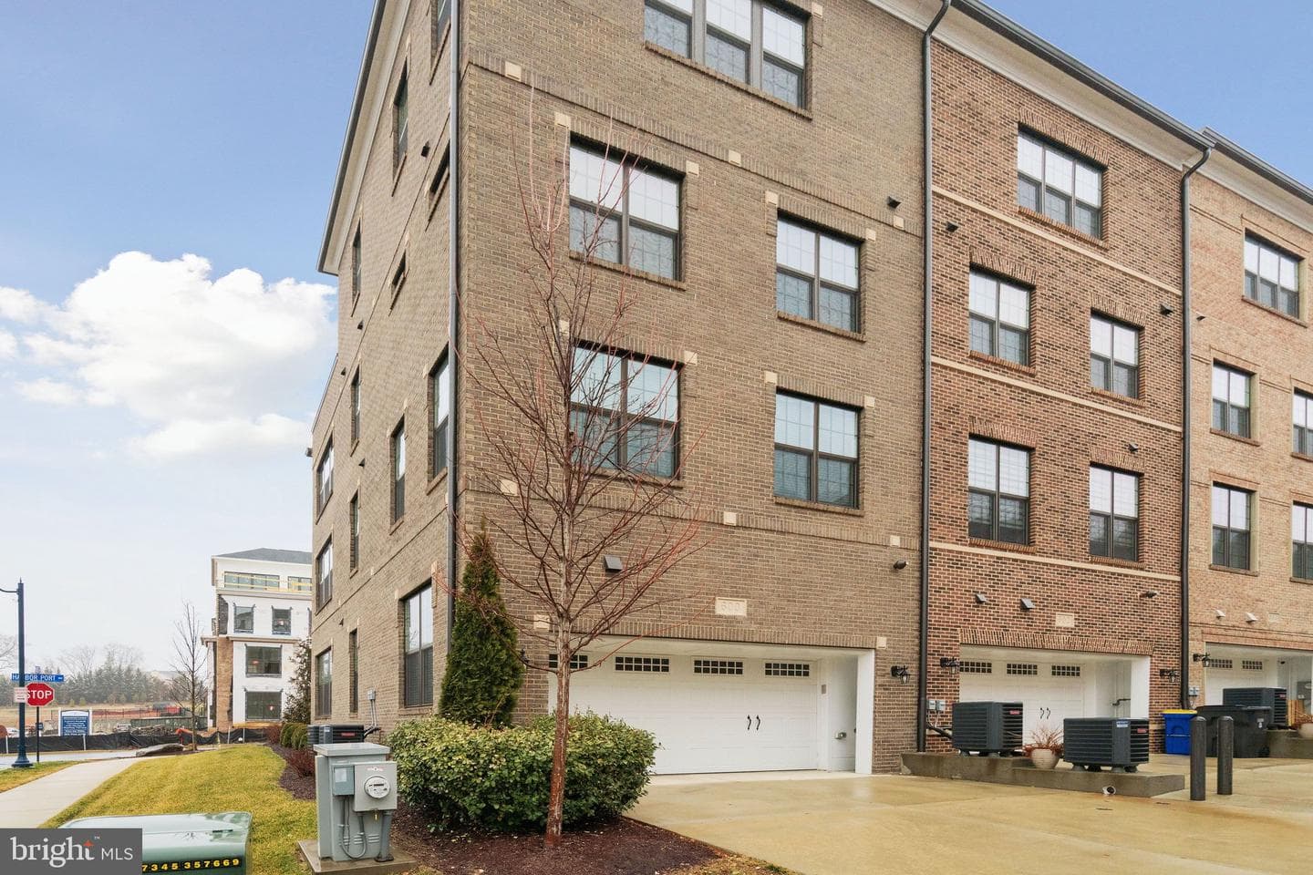 600 Halsey Way photo 55