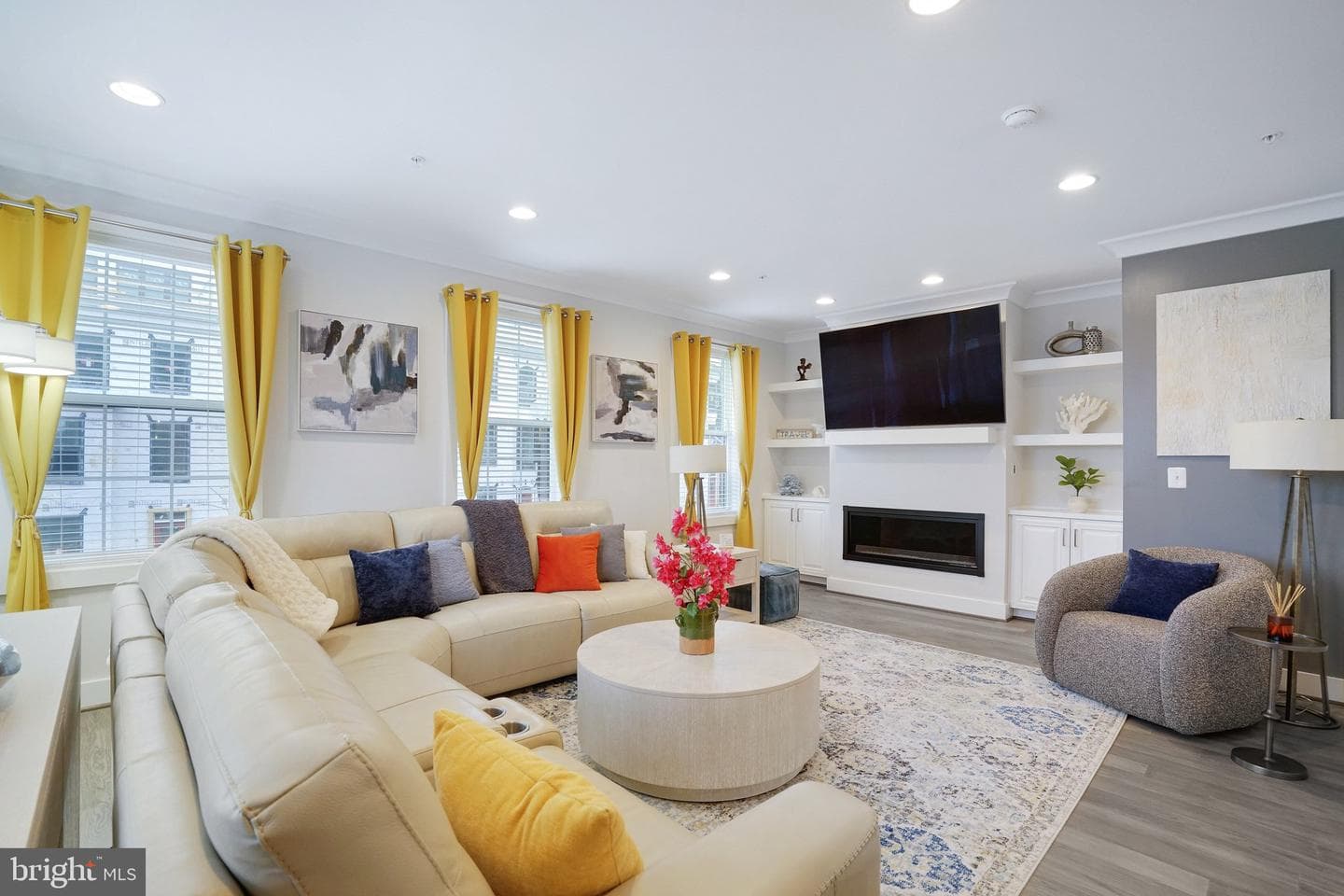 600 Halsey Way photo 6
