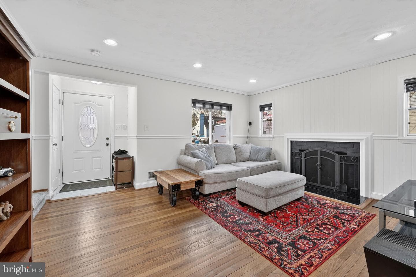 6910 Gateway Boulevard photo 7