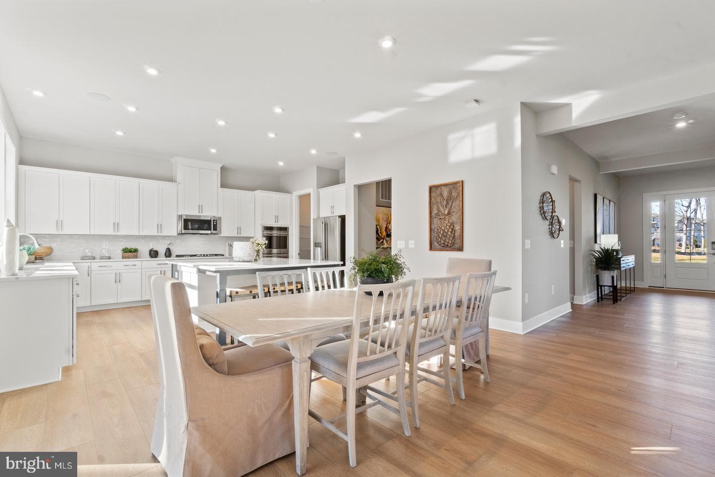 10911 Golden Glow Avenue photo 9