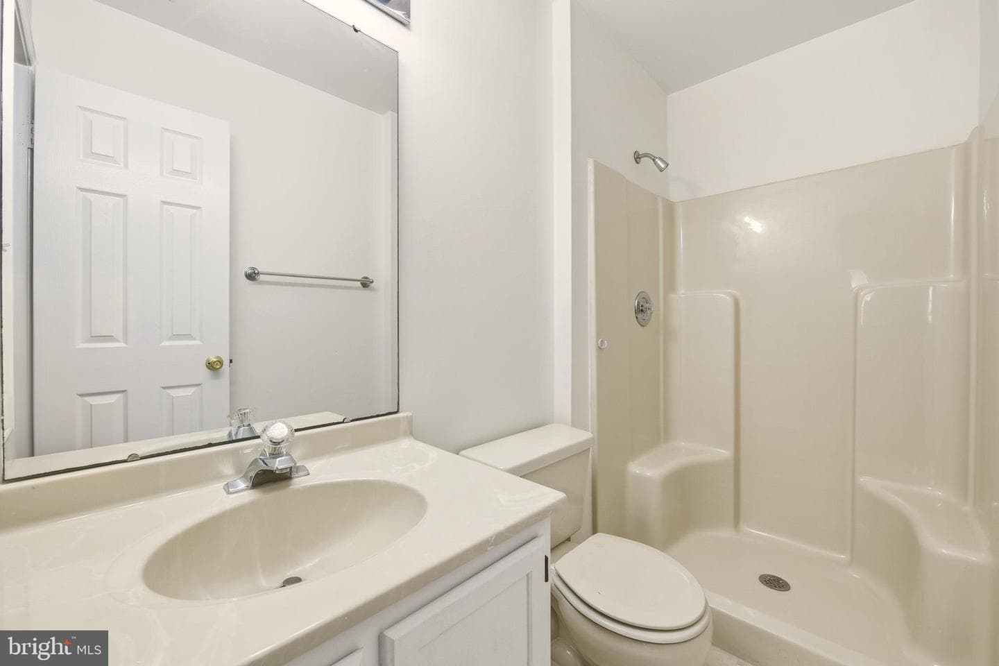5301 Broadwater Street photo 19