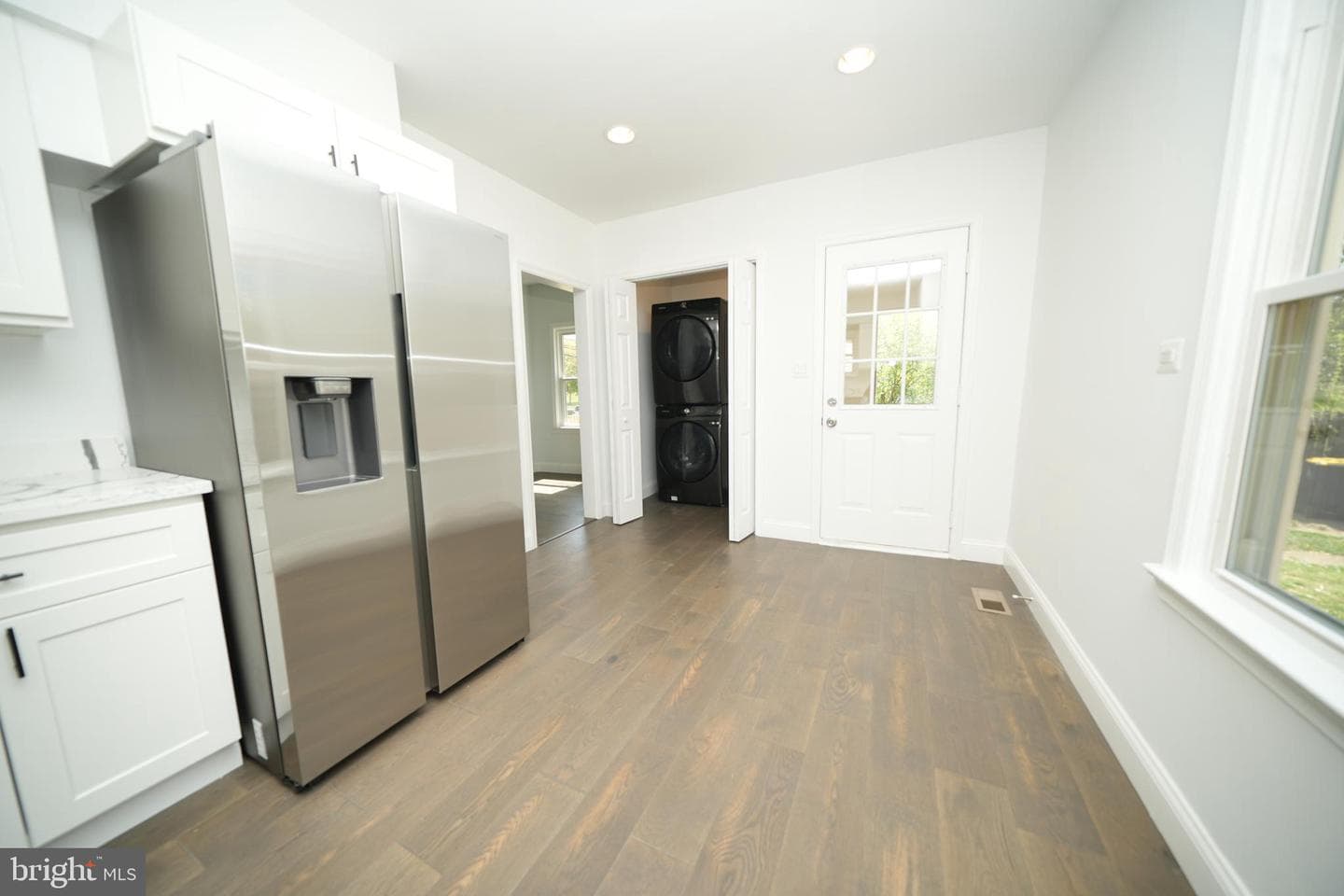 6122 54th Avenue photo 12