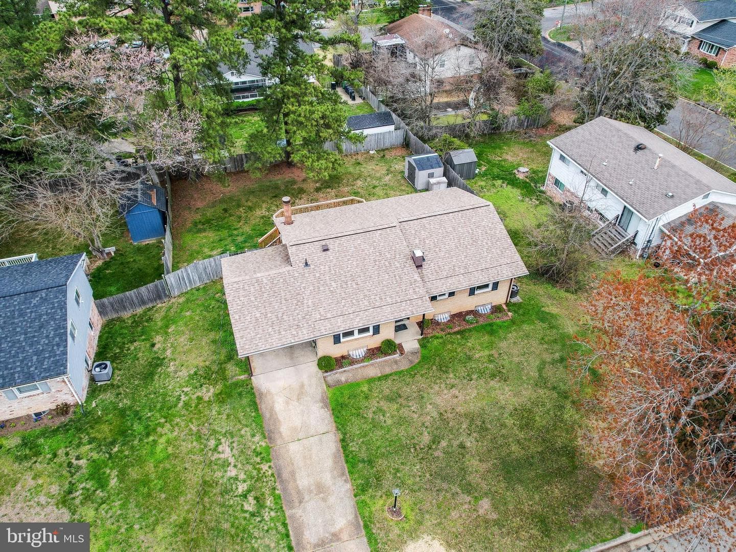 10912 Phillips Drive photo 2
