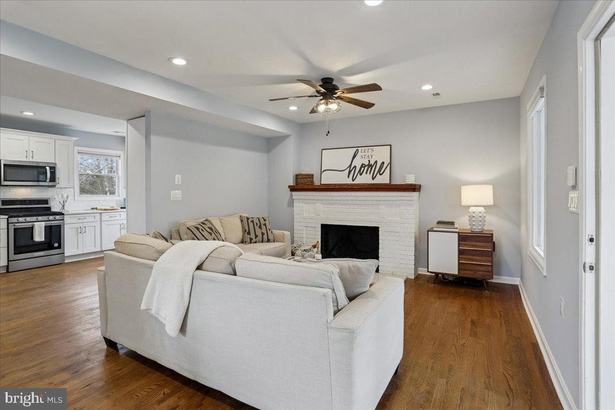 4506 Elmwood Road photo 3