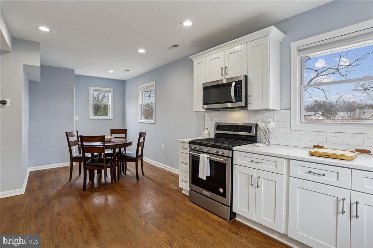 4506 Elmwood Road photo 5