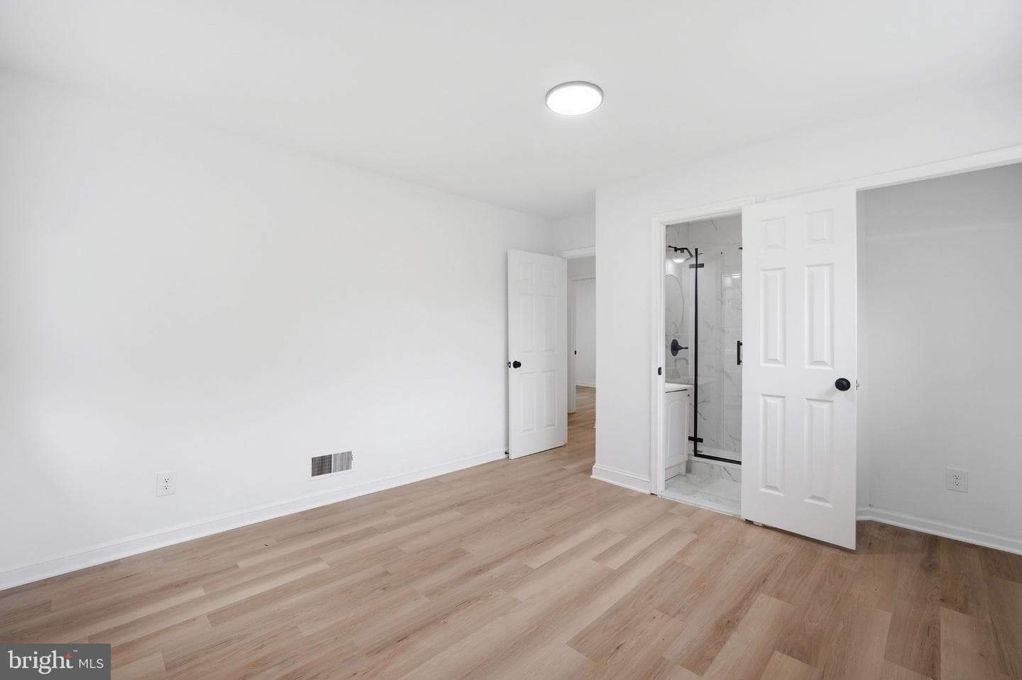 6709 Forest Hill Drive photo 12