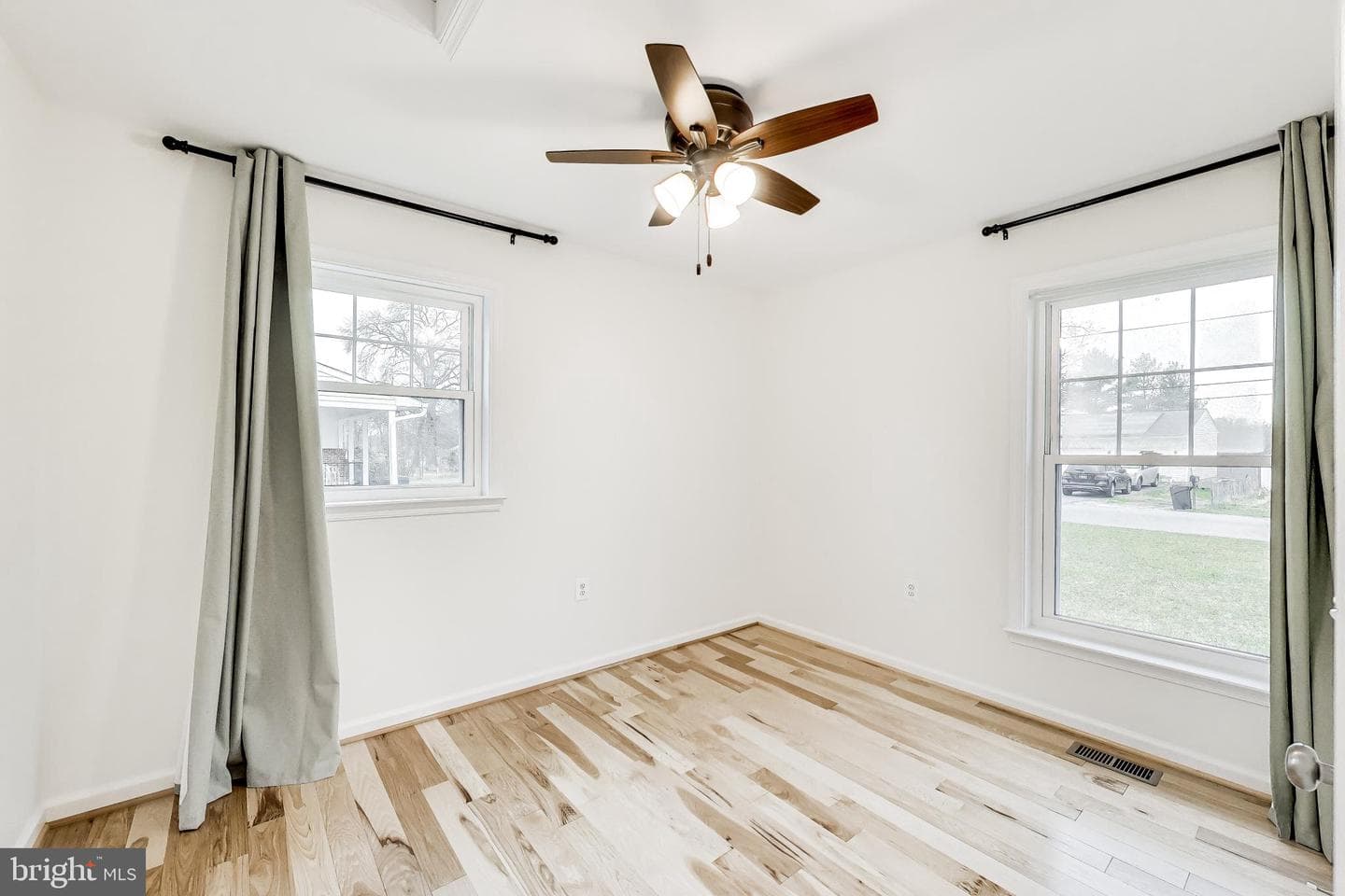 11431 Rosedale Lane photo 22