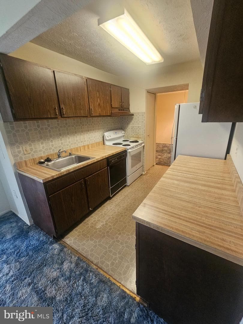 7724 Hanover Parkway #186 photo 15