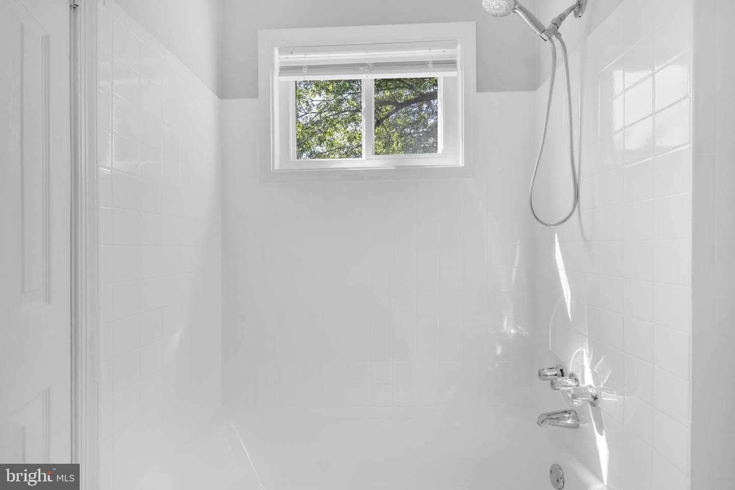 13401 Harrison Avenue photo 16