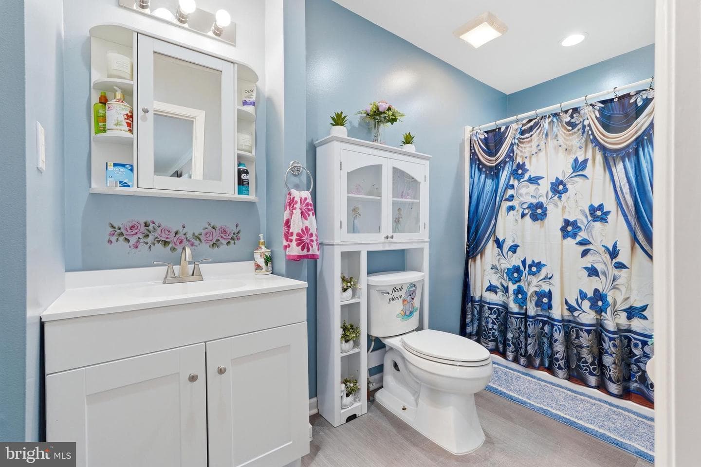 2923 North Grove photo 22