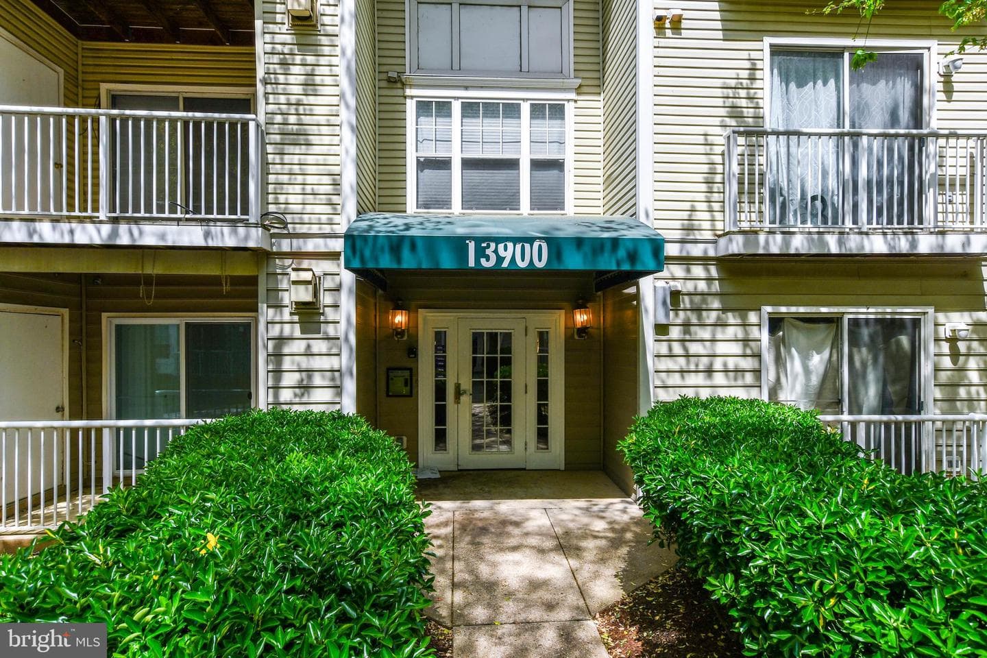 13900 Farnsworth Lane #4303