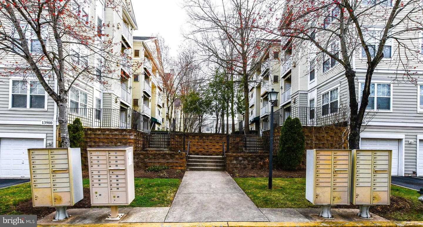 13900 Farnsworth Lane #4303 photo 4