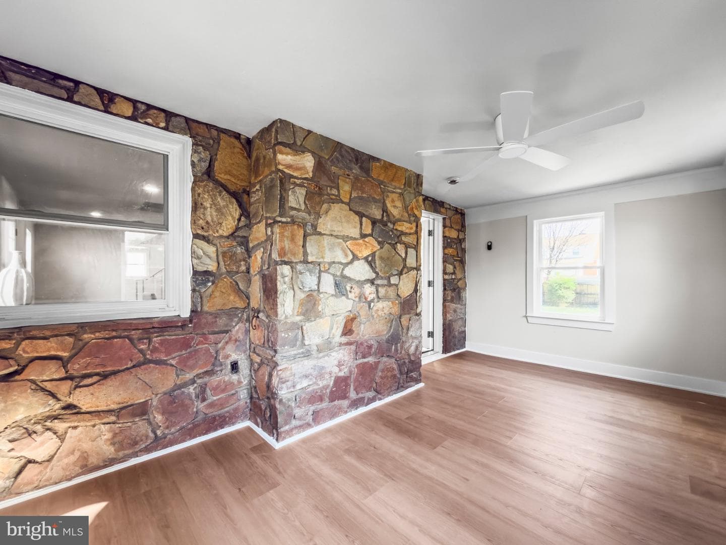 4633 Eastern Avenue photo 7