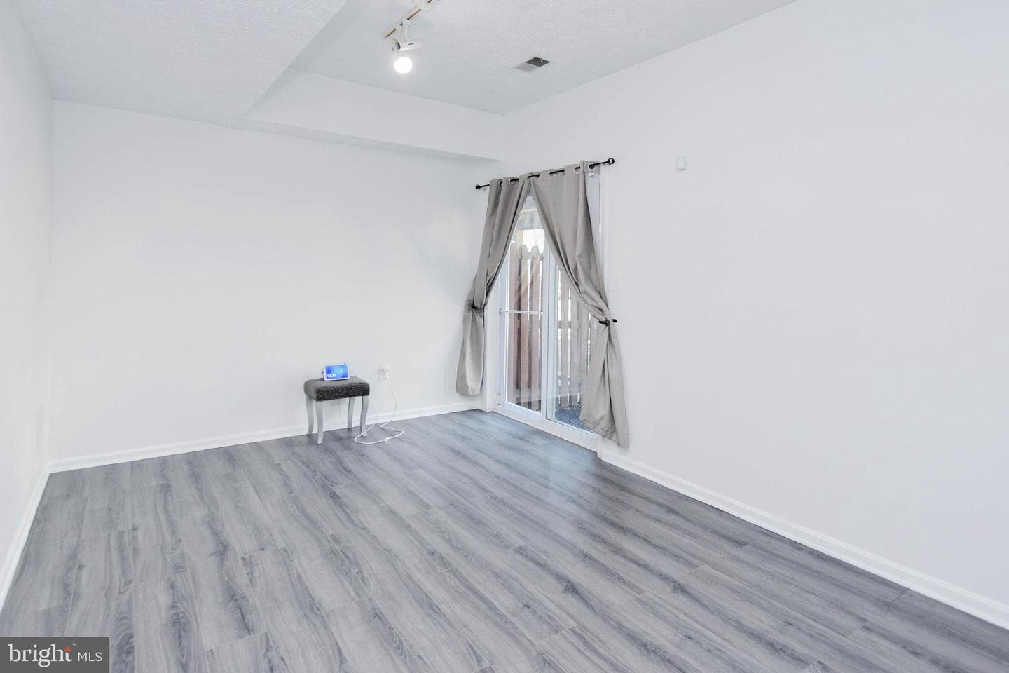 7344 Morrison Drive photo 43