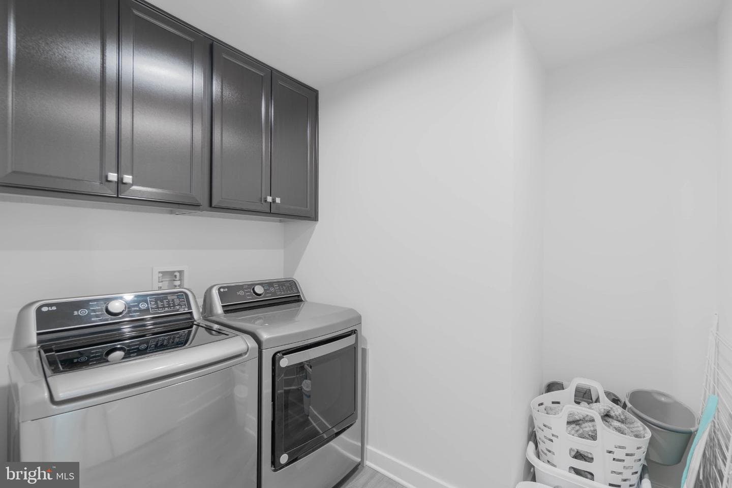 8106 Iron Hill Court photo 8